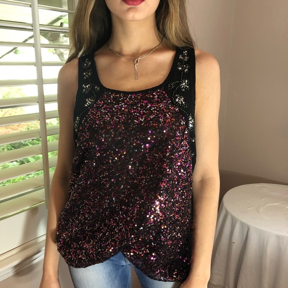 Posh Garden Tops - Solddd Outtt